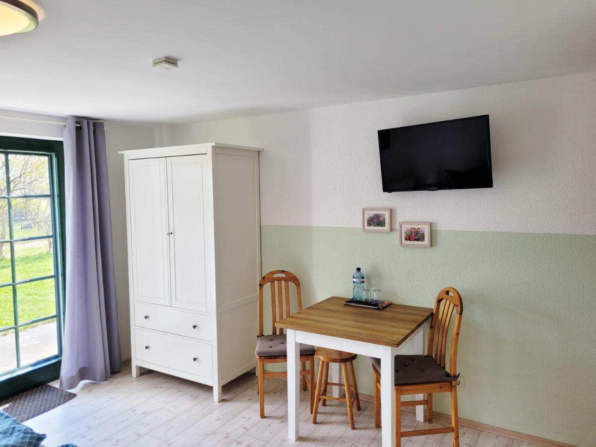 Pension Landhaus Teichgraf Wolgast Buitenkant foto