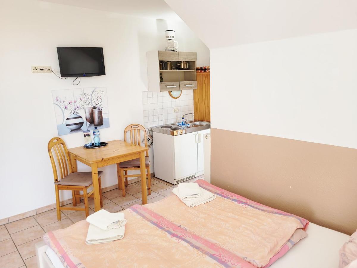Pension Landhaus Teichgraf Wolgast Buitenkant foto