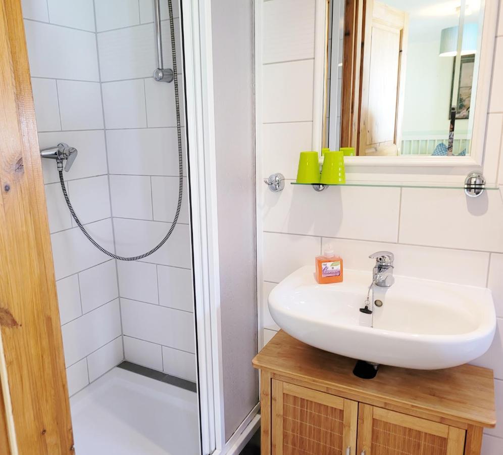 Pension Landhaus Teichgraf Wolgast Buitenkant foto